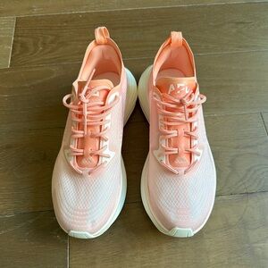 APL Streamline W pink women’s runner shoes